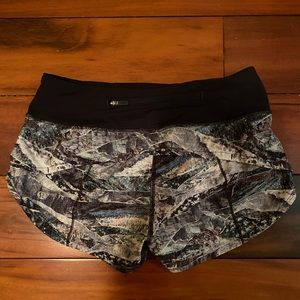 Lululemon Speed Up Short